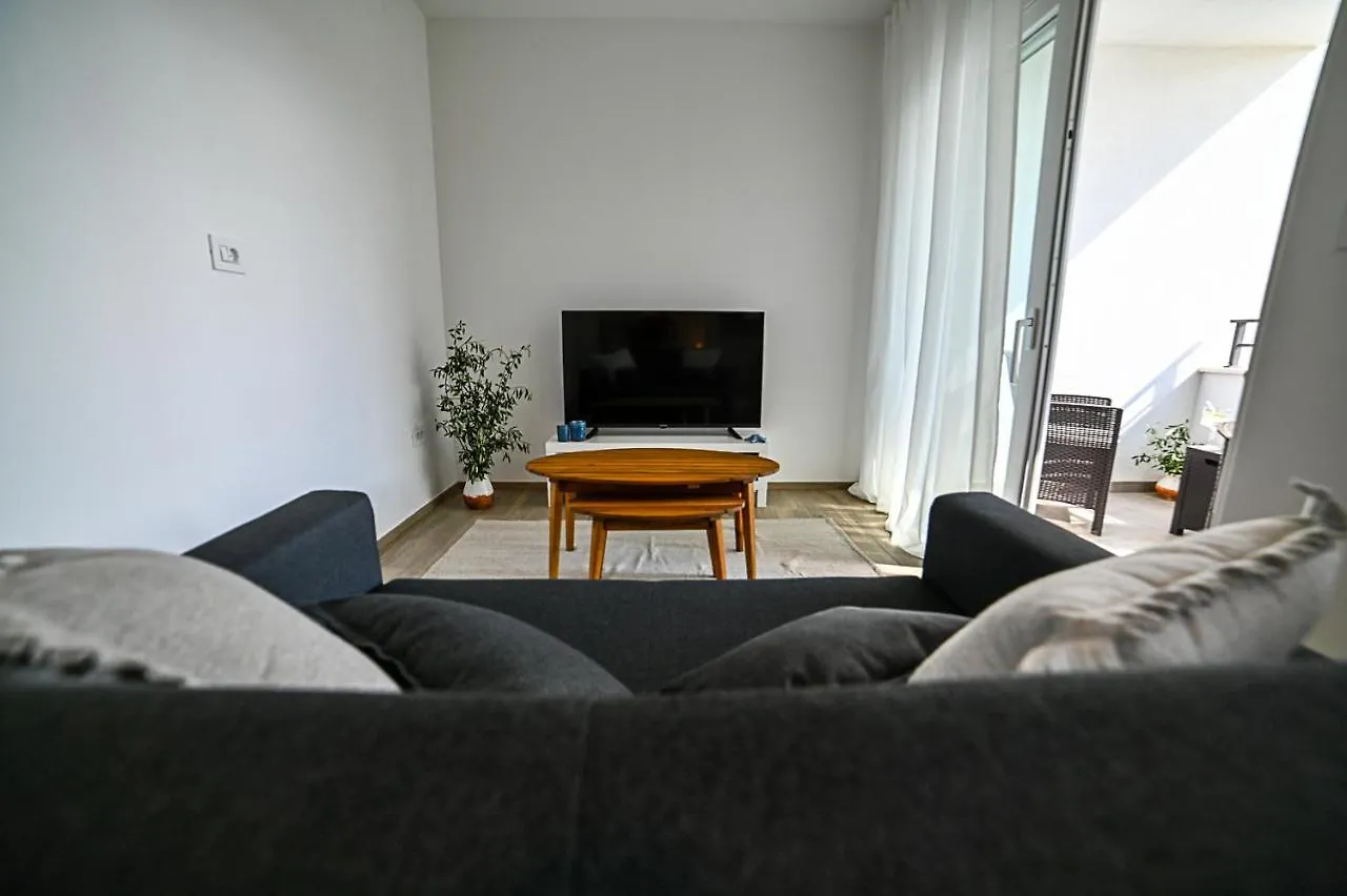 Apartment Perlitto Cres